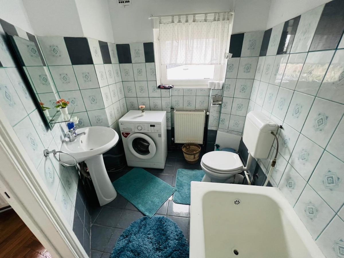 Unirii Downtown Apartment Bukarest Eksteriør billede